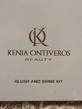 Kenia Ontiveros Beauty Blush and Shine Kit - Neutral Pink Glow